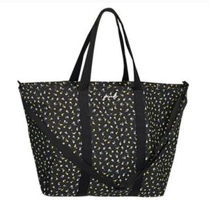 ❤️ Victoria Secret PINK Duffle Bag - Floral Print, Black